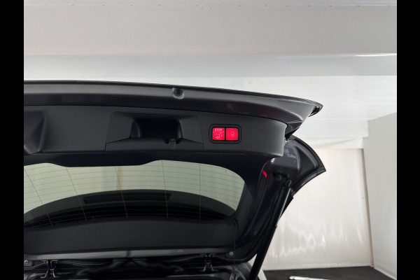 Mercedes-Benz GLA 250 e AMG Limited Business Solution (Plug-In) (INCL-BTW) Aut. *PANO | LEATHER-MICROFIBRE | MEMORY-PACK | WIDESCREEN-COCKPIT | MULTIBEAM-LED | AMBIENTLIGHT | KEYLESS | CAMERA | M-BUX-NAVI | ECC | SHIFTPADDLES | PDC | CRUISE | DAB | HEATED