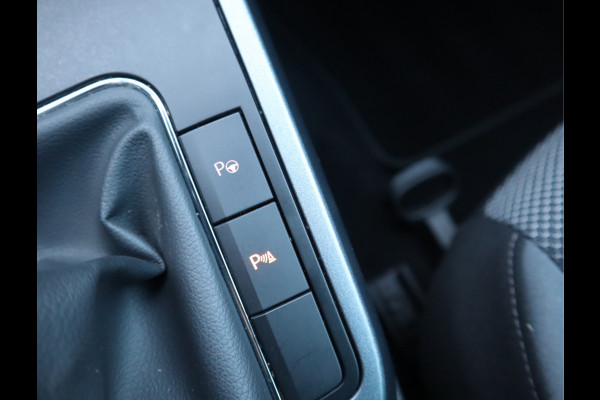 Seat Arona 1.0 TSI Style Business Navi / Camera / Climate / Adap Cruise / Carplay /