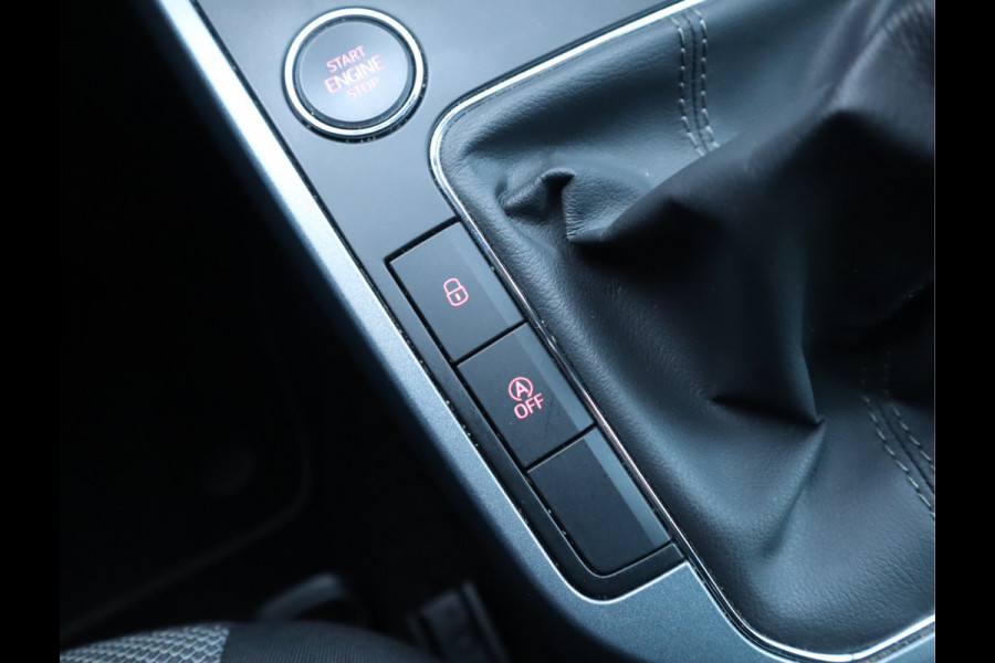 Seat Arona 1.0 TSI Style Business Navi / Camera / Climate / Adap Cruise / Carplay /