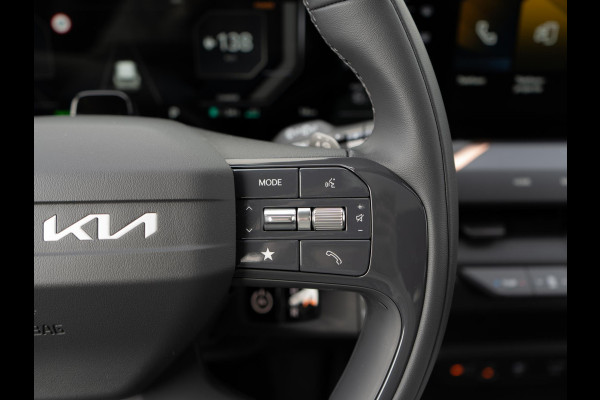 Kia EV5 Plus Advanced 81.4 kWh | OP VOORRAAD ! | Schuifkanteldak | Navigatie | Stoelverwarming |