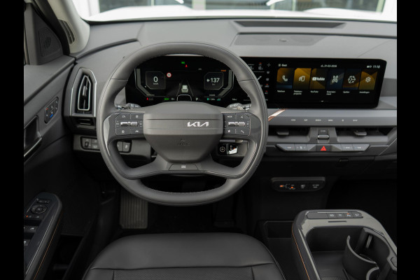 Kia EV5 Plus Advanced 81.4 kWh | OP VOORRAAD ! | Schuifkanteldak | Navigatie | Stoelverwarming |
