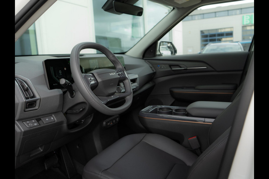 Kia EV5 Plus Advanced 81.4 kWh | OP VOORRAAD ! | Schuifkanteldak | Navigatie | Stoelverwarming |