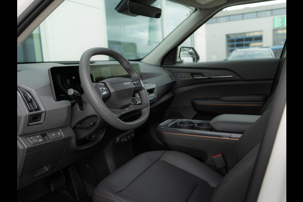Kia EV5 Plus Advanced 81.4 kWh | OP VOORRAAD ! | Schuifkanteldak | Navigatie | Stoelverwarming |