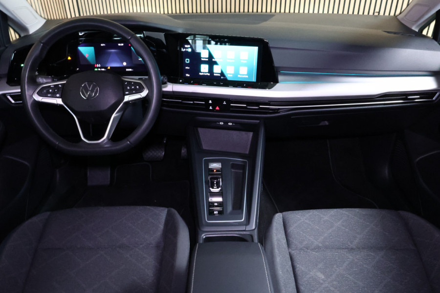 Volkswagen Golf R line 1.0 eTsi 23.000 km Full options Navi Carplay '24