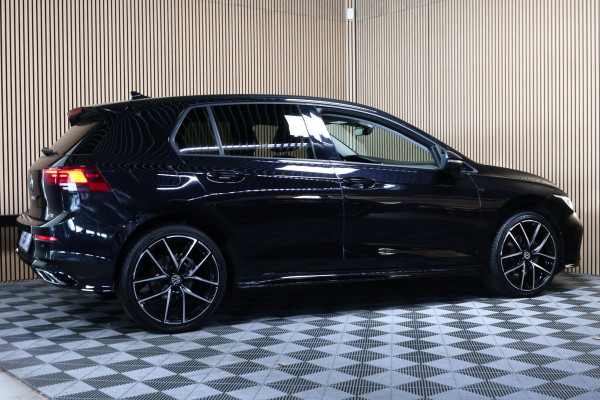 Volkswagen Golf R line 1.0 eTsi 23.000 km Full options Navi Carplay '24