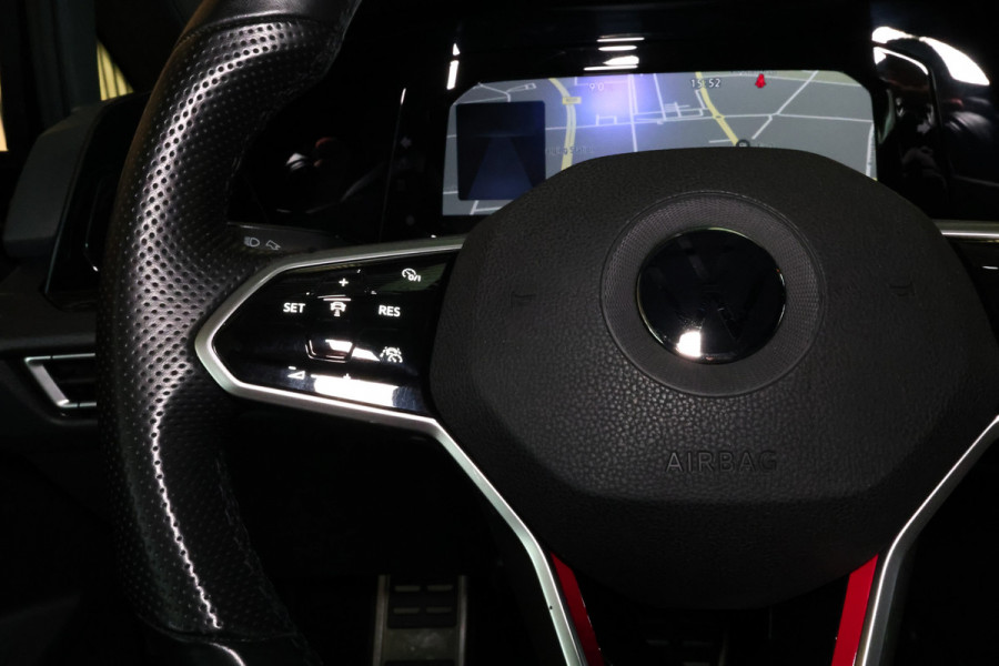 Volkswagen Golf 2.0 TSI GTI 19000 km FULL OPTIONS !! 2023