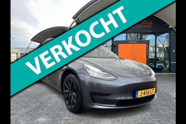 Tesla Model 3 Standard RWD Plus 60 kWh 85% SOH Trekhaak (1.000kg) Rijklaarprijs!