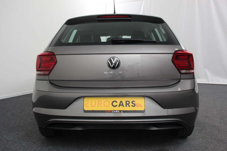 Volkswagen Polo 1.0 TSI DSG Highline Navigatie Apple Carplay / Android Auto Climate Control Cruise control Lichtmetalen Velgen