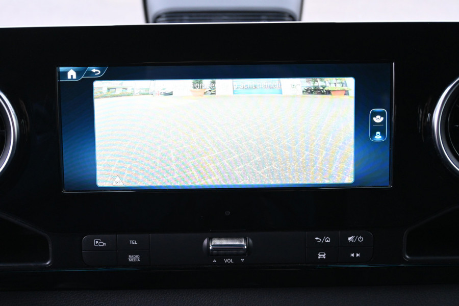 Mercedes-Benz Sprinter 317 CDI Pro L2 Open laadbak DC 3500 kg Trekhaak, MBUX met camera, Etc.