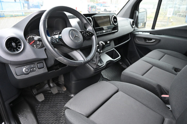 Mercedes-Benz Sprinter 317 CDI Pro DC Open laadbak L2 3500 kg Trekhaak, MBUX met camera, Etc.