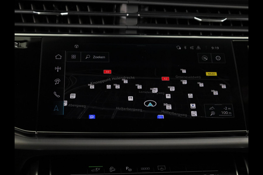 Audi Q8 Pro Line S 55 TFSI e 394 pk | Midnight emerald green | Glazen panoramadak | Bang & Olufsen Premium 3D | Sportstoelen plus voorin |