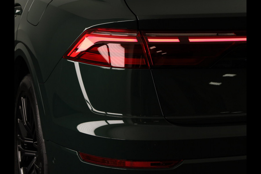 Audi Q8 Pro Line S 55 TFSI e 394 pk | Midnight emerald green | Glazen panoramadak | Bang & Olufsen Premium 3D | Sportstoelen plus voorin |