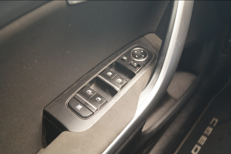 Kia Ceed SW 1.6 CRDi DynamicLine -NAVI-ECC-PDC-