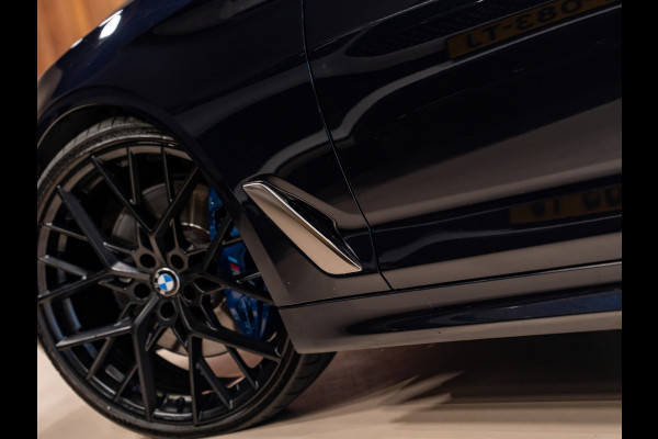 BMW 5 Serie M550i xDrive High Executive, Pano, ACC, 360 Cam, Hud, 21" Velgen, Voll Led, H&K, Ambiënte, Digi Dash, Voll Onderhoud