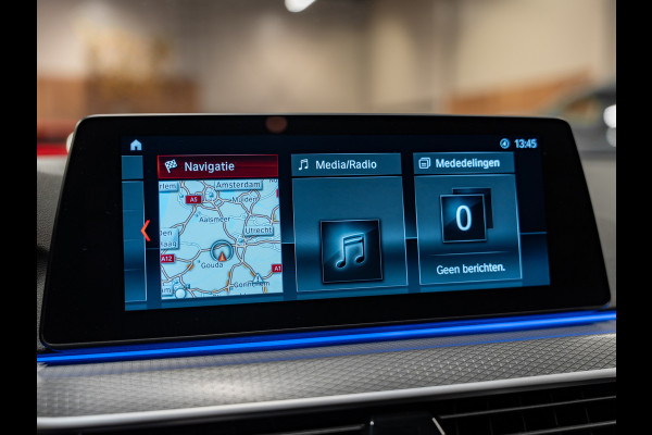 BMW 5 Serie M550i xDrive High Executive, Pano, ACC, 360 Cam, Hud, 21" Velgen, Voll Led, H&K, Ambiënte, Digi Dash, Voll Onderhoud