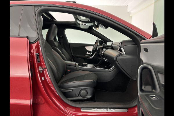 Mercedes-Benz CLA-Klasse 250 e AMG Limited Business Solution (Plug-in) (INCL-BTW) Aut. *PANO | ADAPTIVE-CRUISE | LEATHER-MICORFIBRE | MULTIBEAM-LED | BLINDSPOT | WIDESCREEN-COCKPIT | AMBIENTLIGHT | CAMERA | M-BUX-NAVI | ECC | SHIFTPADDLES | PDC | CRUISE | DAB |