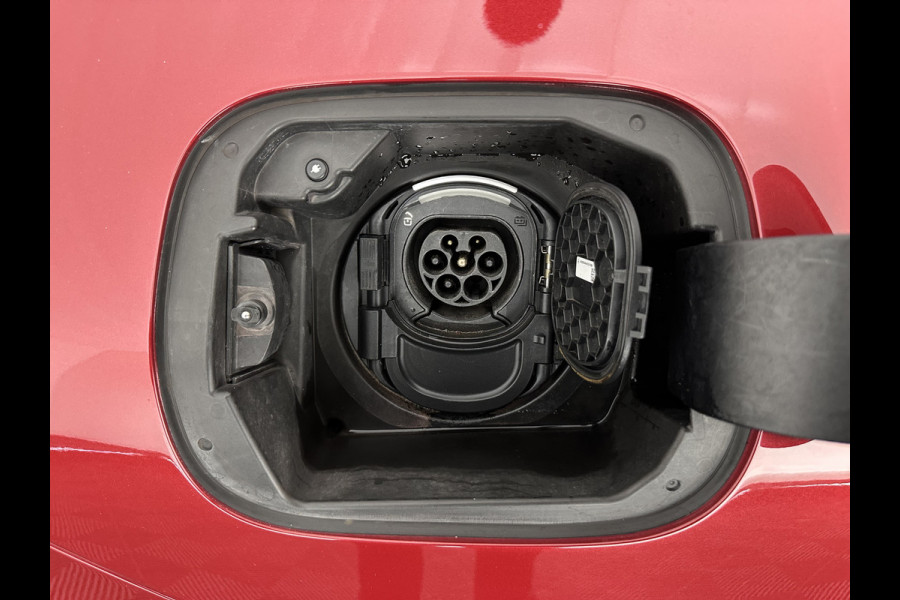 Mercedes-Benz CLA-Klasse 250 e AMG Limited Business Solution (Plug-in) (INCL-BTW) Aut. *PANO | ADAPTIVE-CRUISE | LEATHER-MICORFIBRE | MULTIBEAM-LED | BLINDSPOT | WIDESCREEN-COCKPIT | AMBIENTLIGHT | CAMERA | M-BUX-NAVI | ECC | SHIFTPADDLES | PDC | CRUISE | DAB |