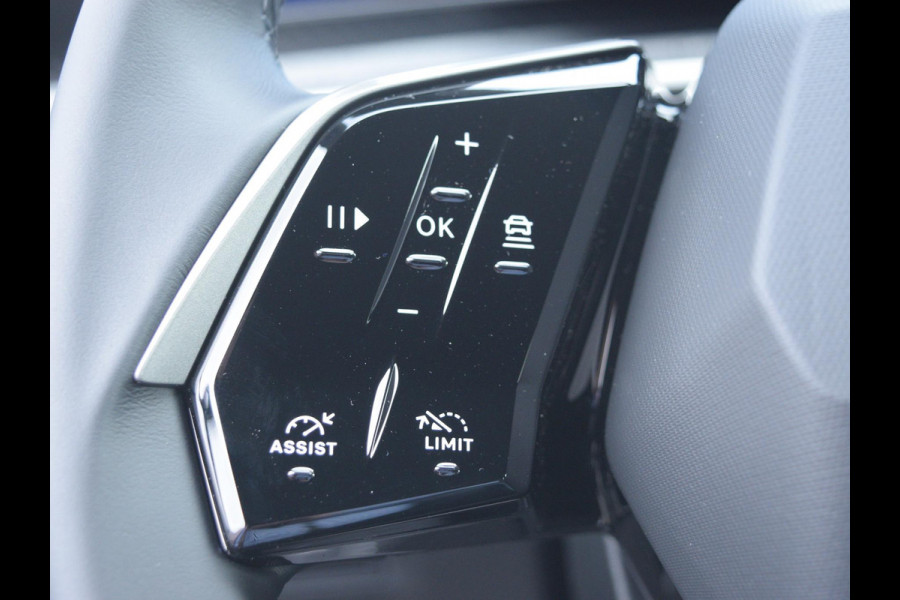 Peugeot 3008 1.2 Hybrid 145 Allure | 360 vision & Drive Assist Pack | Panoramic Navigation Pack | Seat Pack |