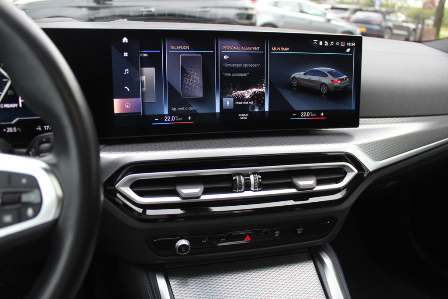 BMW i4 eDrive40 High Executive 84 kWh / SoH 93,5% / Trekhaak / 360Camera / Head-up / Leder / 19'' / Navigatie / Stoelverwarming / DAB / Cruise Control