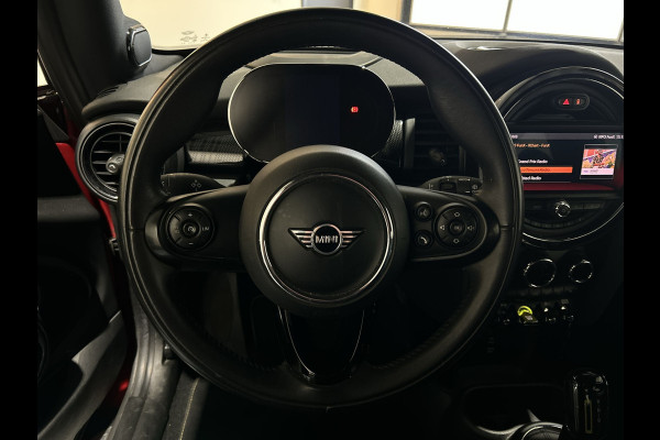 MINI Mini Electric Charged 33 kWh | achteruit rij camera | verwarmde voorstoelen | Soh (batterijcheck) Waarde 93,2 %