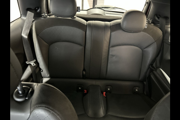MINI Mini Electric Charged 33 kWh | achteruit rij camera | verwarmde voorstoelen | Soh (batterijcheck) Waarde 93,2 %