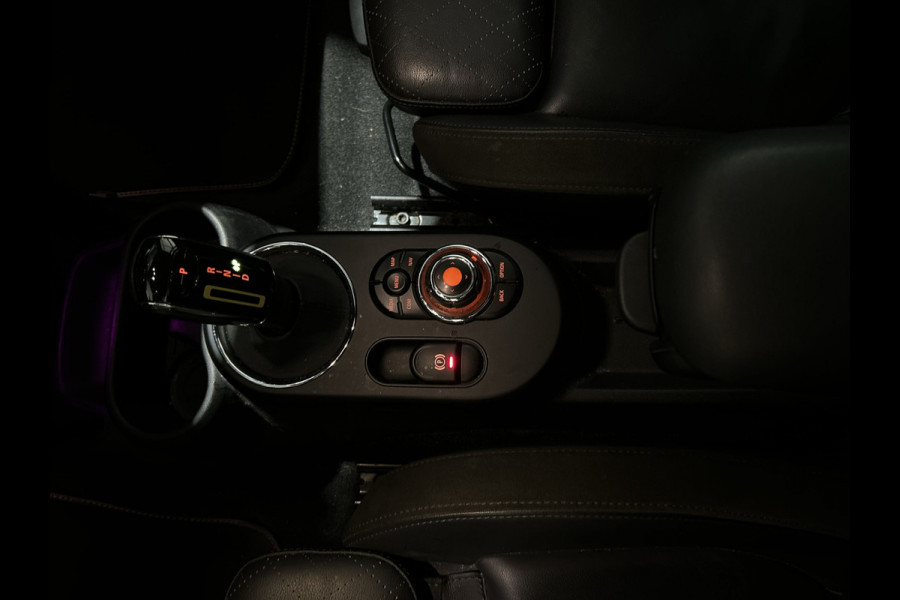 MINI Mini Electric Charged 33 kWh | achteruit rij camera | verwarmde voorstoelen | Soh (batterijcheck) Waarde 93,2 %