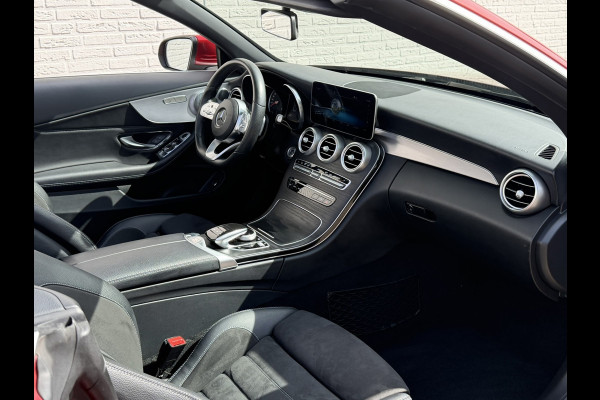 Mercedes-Benz C-Klasse Cabrio 300 Premium AMG Facelift Cabrio Camera Stoelverwarming/ventilatie Clima Carplay Full Led