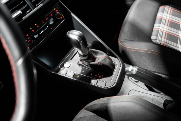 Volkswagen Polo 2.0 TSI GTI DSG KEYLESS NAP MILTEK 300PK