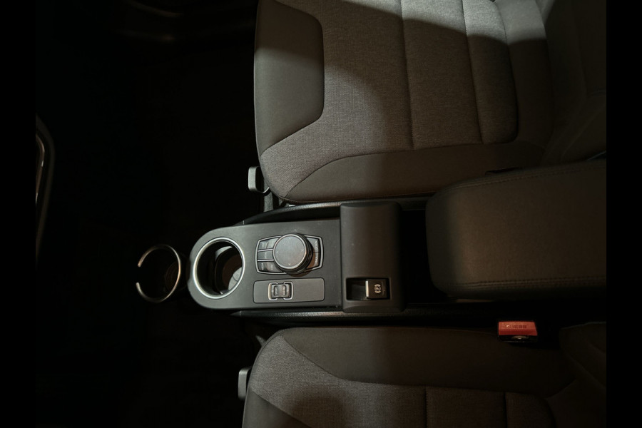 BMW i3 S iPerformance 94Ah 33 kWh | verwarmde voorstoelen | cruise control | Soh (batterijcheck) Waarde 86,3 %