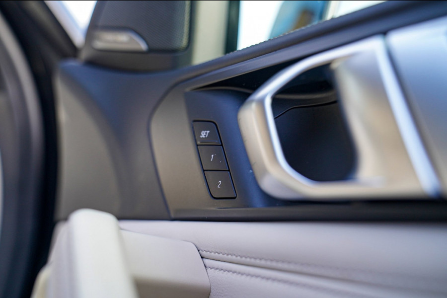 BMW X6 M50i High Executive | Harman/Kardon | Head Up Display | 360 | Stuurwielverwarming | Stoelverkoeling