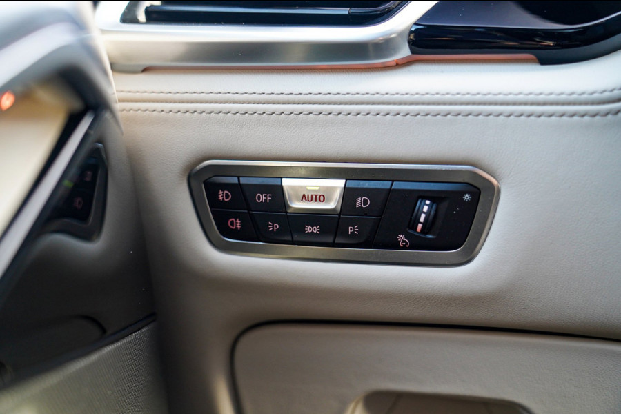 BMW X6 M50i High Executive | Harman/Kardon | Head Up Display | 360 | Stuurwielverwarming | Stoelverkoeling