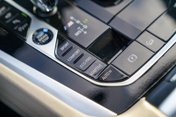 BMW X6 M50i High Executive | Harman/Kardon | Head Up Display | 360 | Stuurwielverwarming | Stoelverkoeling