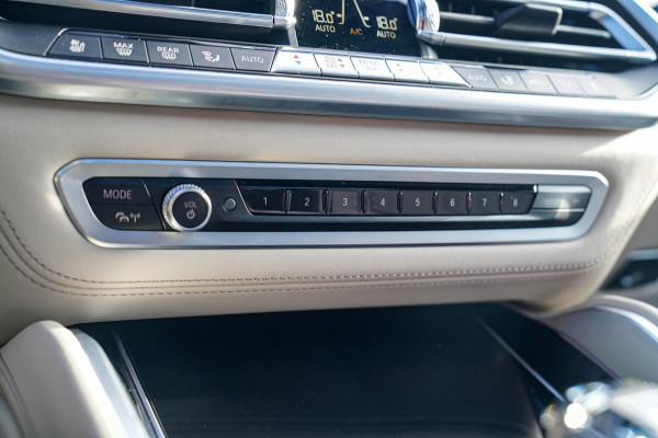 BMW X6 M50i High Executive | Harman/Kardon | Head Up Display | 360 | Stuurwielverwarming | Stoelverkoeling