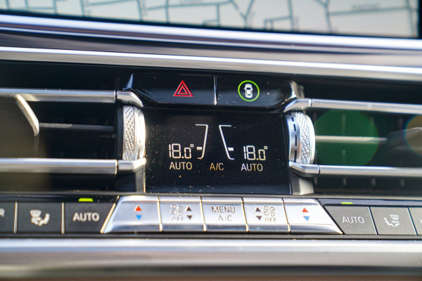 BMW X6 M50i High Executive | Harman/Kardon | Head Up Display | 360 | Stuurwielverwarming | Stoelverkoeling