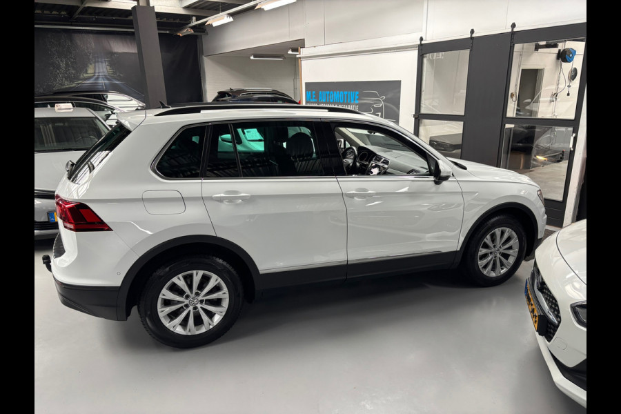 Volkswagen Tiguan 1.5 TSI ACT Comfortline Business / Camera / Stoel+stuur verwarming