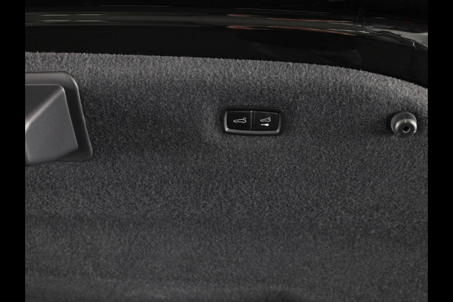 Audi e-tron GT GT 93 kWh 476pk | SOH 90% | Panoramadak | Adaptieve cruise controle | Verwarmbare voorstoelen| 20 inch lichtmetalen velgen