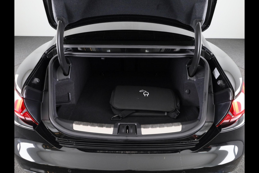 Audi e-tron GT GT 93 kWh 476pk | SOH 90% | Panoramadak | Adaptieve cruise controle | Verwarmbare voorstoelen| 20 inch lichtmetalen velgen