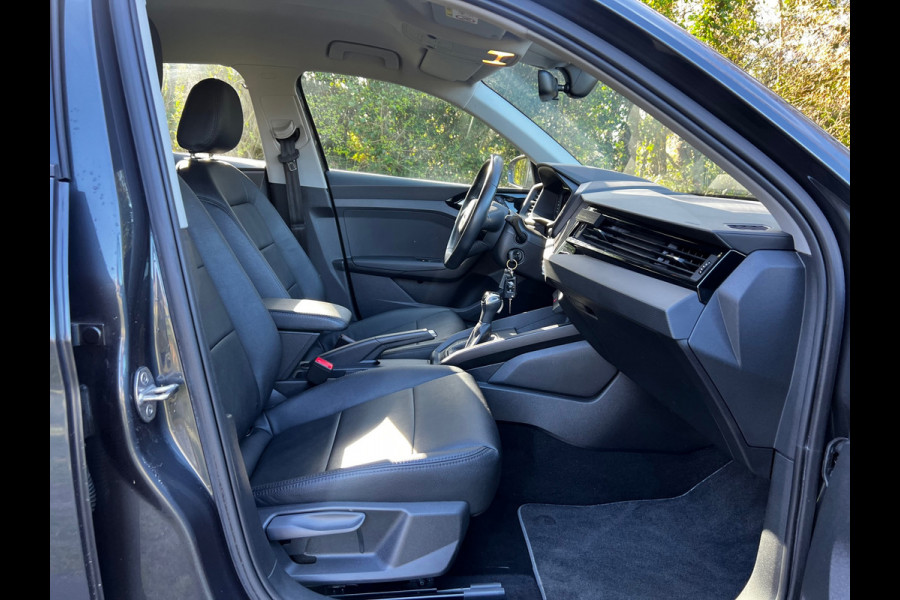 Audi A1 Sportback 30 TFSI Advanced epic | Automaat + Leder + Cruise Nu € 16.975,-!!!