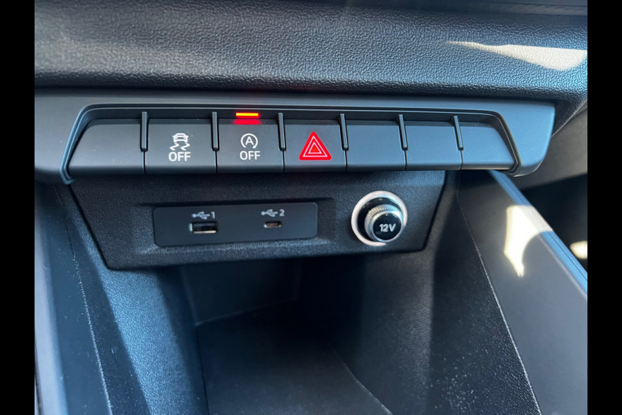 Audi A1 Sportback 30 TFSI Advanced epic | Automaat + Leder + Cruise Nu € 16.975,-!!!