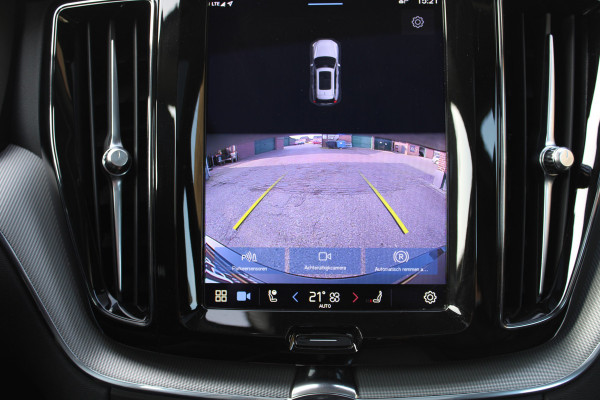 Volvo XC60 2.0 T6 PHEV hybrid SOh 99,6% AWD Core Bright LONG RANGE LEER PANO 49000KM!!!