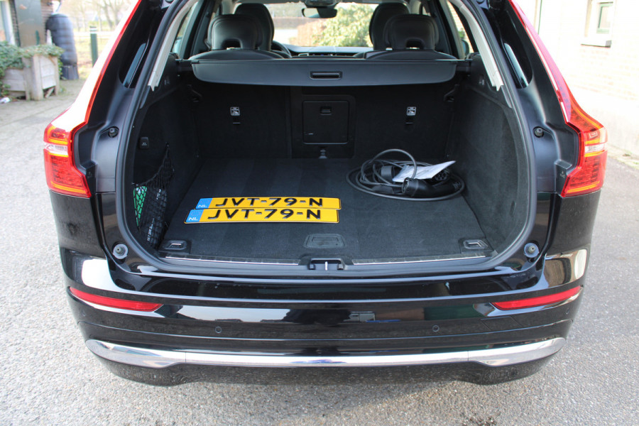 Volvo XC60 2.0 T6 PHEV hybrid SOh 99,6% AWD Core Bright LONG RANGE LEER PANO 49000KM!!!