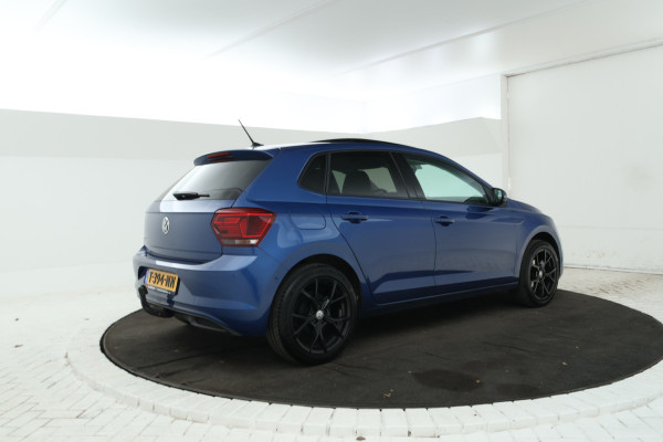 Volkswagen Polo 1.0 TSI Highline Business R Panorama Dak, Trekhaak, Digital Dash