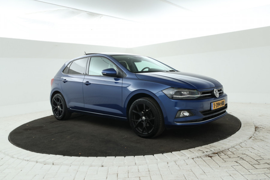 Volkswagen Polo 1.0 TSI Highline Business R Panorama Dak, Trekhaak, Digital Dash