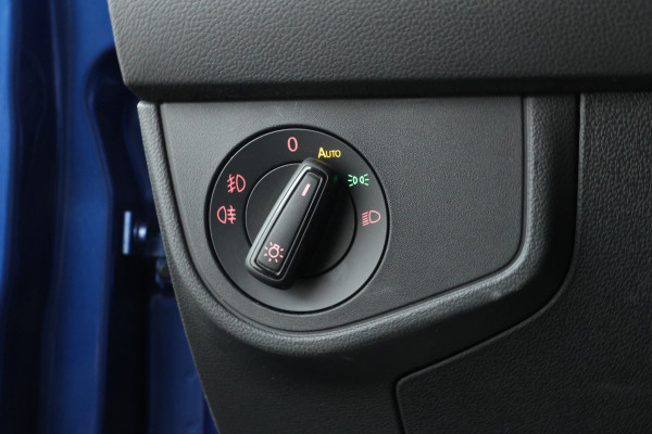 Volkswagen Polo 1.0 TSI Highline Business R Panorama Dak, Trekhaak, Digital Dash