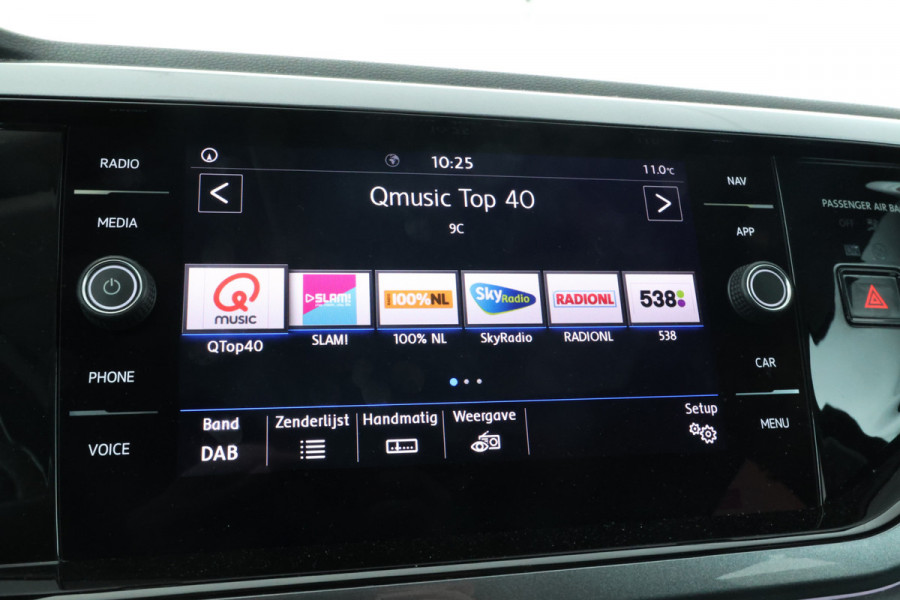 Volkswagen Polo 1.0 TSI Highline Business R Panorama Dak, Trekhaak, Digital Dash