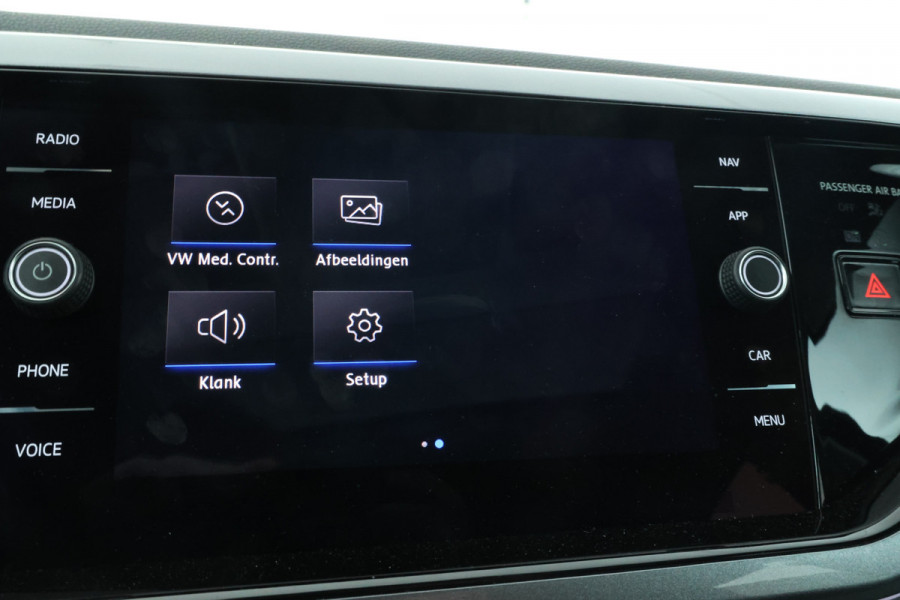 Volkswagen Polo 1.0 TSI Highline Business R Panorama Dak, Trekhaak, Digital Dash