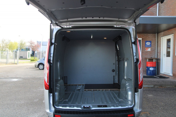 Ford Transit Custom 300 2.0 TDCI L1H1 130PK Automaat Trend / Camera / Trekhaak / Sync 3