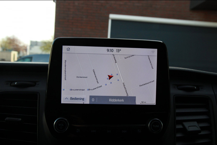 Ford Transit Custom 300 2.0 TDCI L1H1 130PK Automaat Trend / Camera / Trekhaak / Sync 3