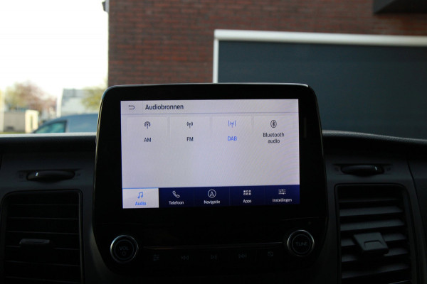 Ford Transit Custom 300 2.0 TDCI L1H1 130PK Automaat Trend / Camera / Trekhaak / Sync 3