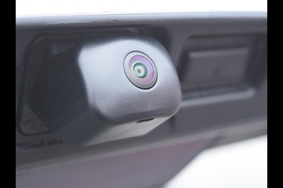 Citroën C3 Aircross 1.2 Hybrid 145pk Plus | APPLE CARPLAY | CLIMATE CONTROL | CRUISE CONTROL | PARKEERSENSOREN MET CAMERA | ACTIEPRIJS!